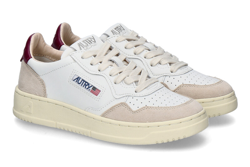 autry-sneaker-medalist-AULW-LS73_232500084_1