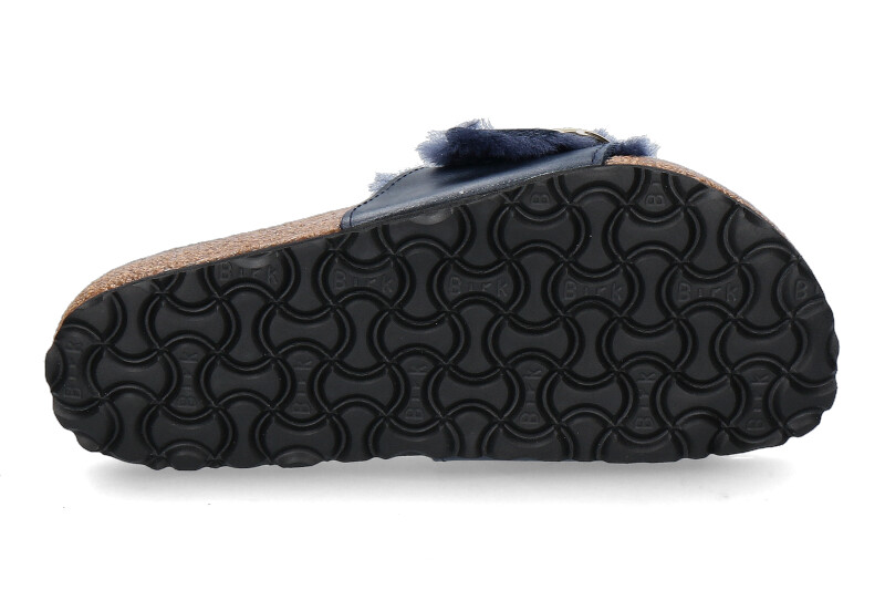 birkenstock-madrid-big-buckle-midnight-fur-1023185__4